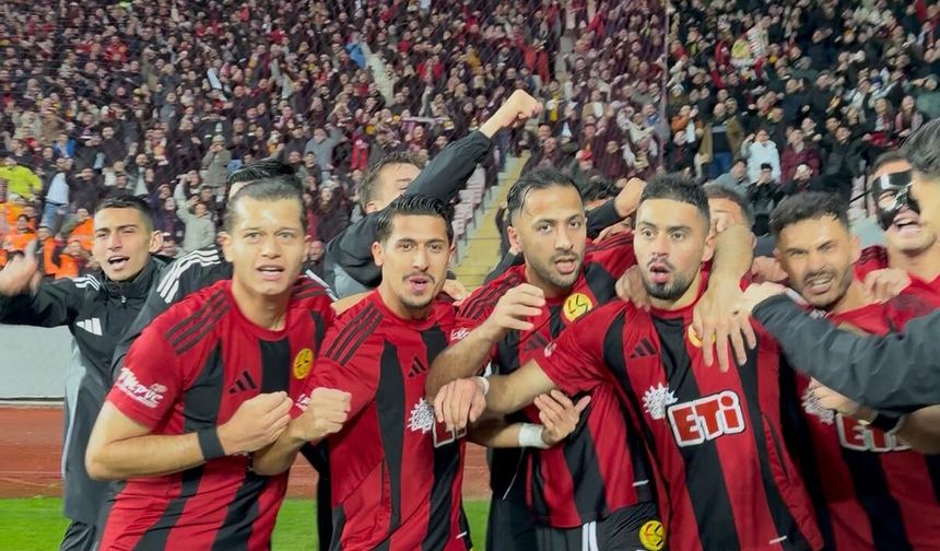 Es Es evinde Karşıyaka’yı kolay geçti