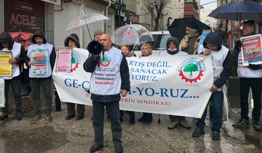 Eskişehir'de emekliler her gün oturma eylemi yapacak!