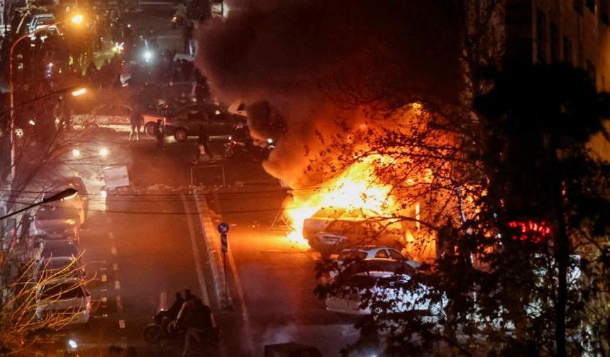 İran’da kanlı bilanço büyüyor: Ölü sayısı 6 bini aştı