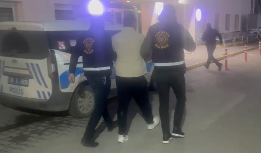 Eskişehir'de hırsızlık suçundan 17 yıl 10 ay hapis cezası bulunan şahıs yakalandı