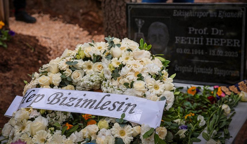 Es-Es’in efsanesi mezarı başında anıldı