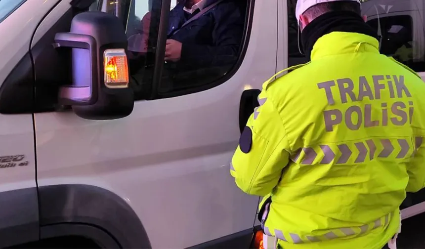 Eskişehir'de okul servisleri ve çevrelerine yönelik denetimler sürüyor