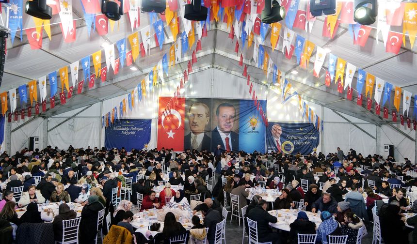 Ak Parti’den Dede Korkut Parkı’nda ilk iftar buluşması