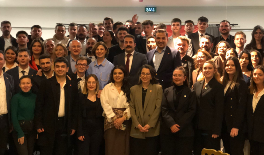 Başkan Aydın Eskişehir’de konuştu: “Türkiye’yi ayağa kaldıracağız”