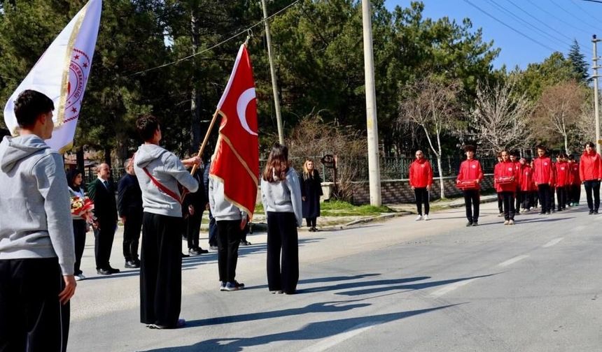 Kutsal emanetler Eskişehir'deki gençlere teslim edilecek