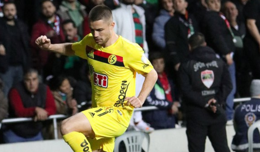 İzmir'de sessiz gece