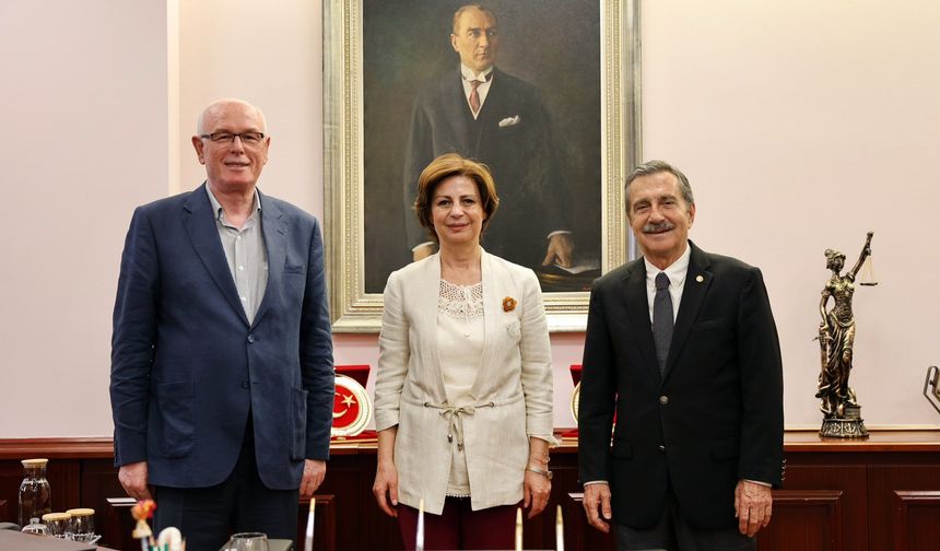 Eskişehir’de belediyelerden Nevruz mesajı: “Umut, huzur ve yeni başlangıçlar”