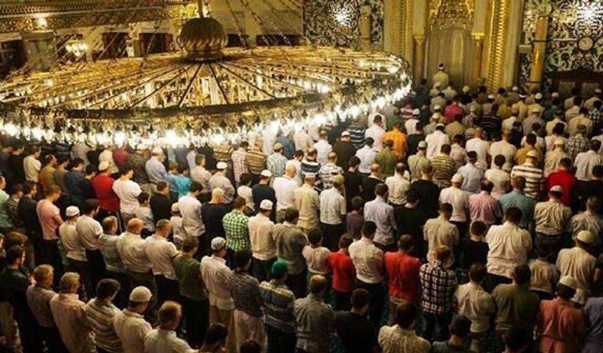 Bayram namazı kaçta? Eskişehir için saatler açıklandı