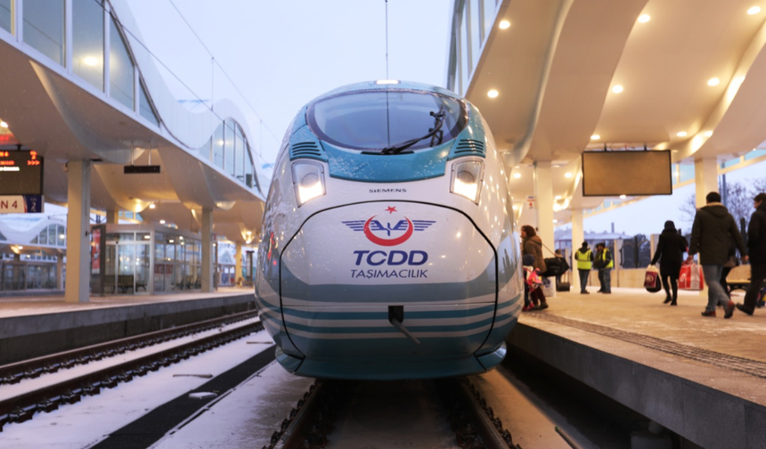 Ankara–Eskişehir YHT hattı 17 yaşında: 21 milyondan fazla yolcuya hizmet verdi!