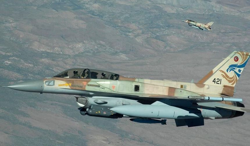 İran, İsrail’e ait F-16 savaş uçağını hedef aldı