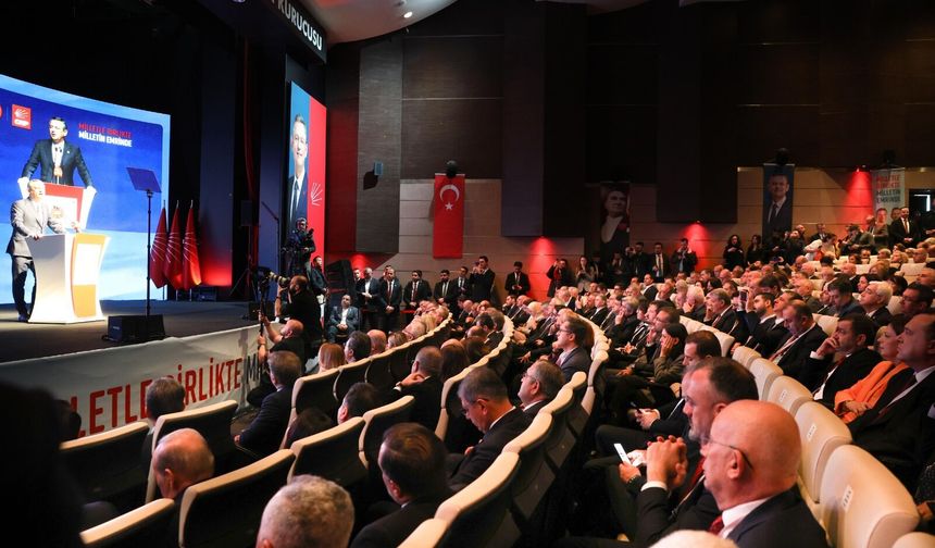 Özgür Özel ve Ayşe Ünlüce bir araya geldiler:  O konuda çözüm önerileri paylaşıldı!