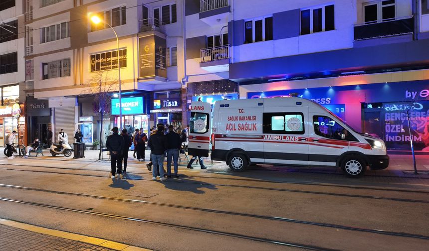 Eskişehir’de bıçaklı kavga: 14 yaşındaki çocuk yaralandı!