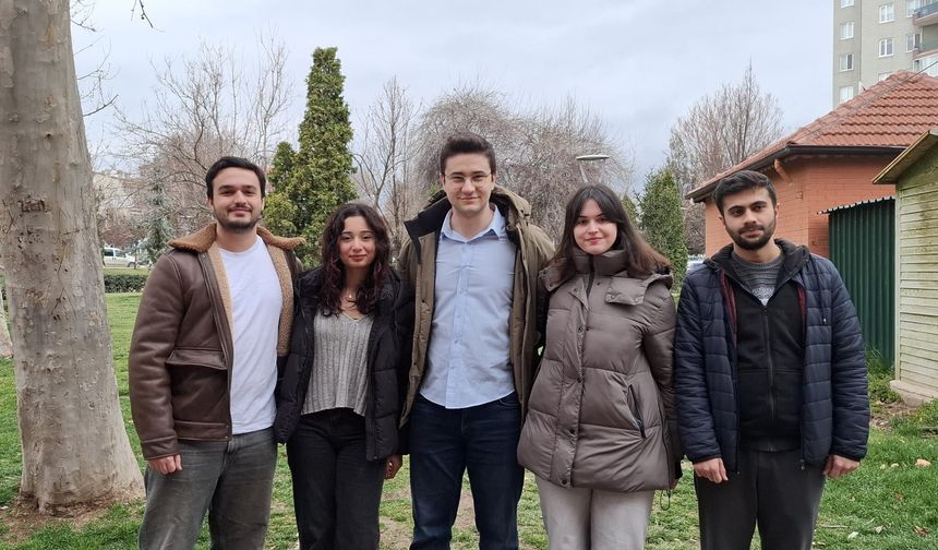 Eskişehirli öğrenciler dünya ikincisi oldu: Destek çağrısı yaptılar