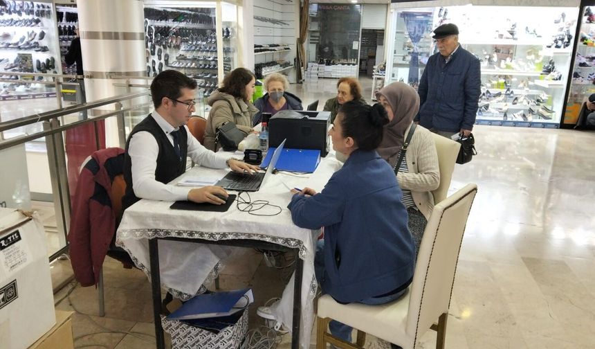 Eskişehir’de vergi işlemlerinde yeni dönem: Esnaf Sarayı'nda "seyyar vergi dairesi" kuruldu!