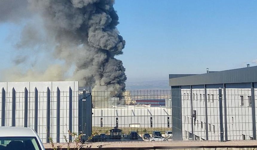 Ankara’da bir fabrikada yangın çıktı