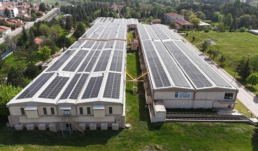Eskişehir'de güneş enerjisiyle 854 ton karbon engellendi