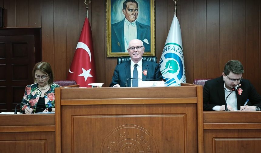 Başkan Kazım Kurt’tan Eskişehirspor ve PTT çıkışı: “Kurum gidiyorsa hizmet uzaklaşır”