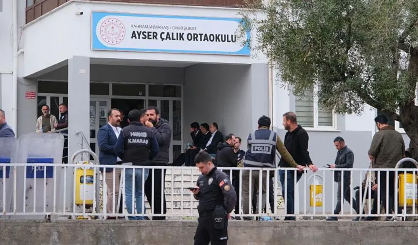 Mehmet Göktekin yazdı: Biz hala neyi tartışıyoruz?