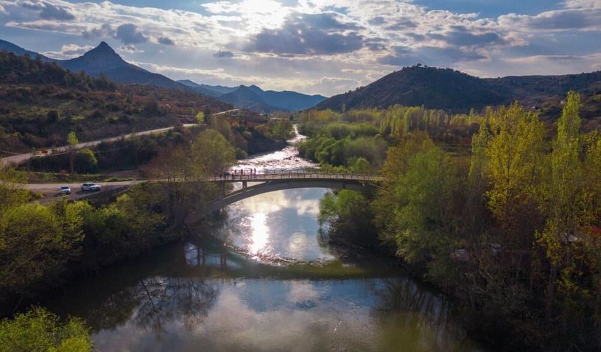 Eskişehirli fotoğrafçıdan görsel şölen: Sakarya Nehri’ni böyle görüntülendi