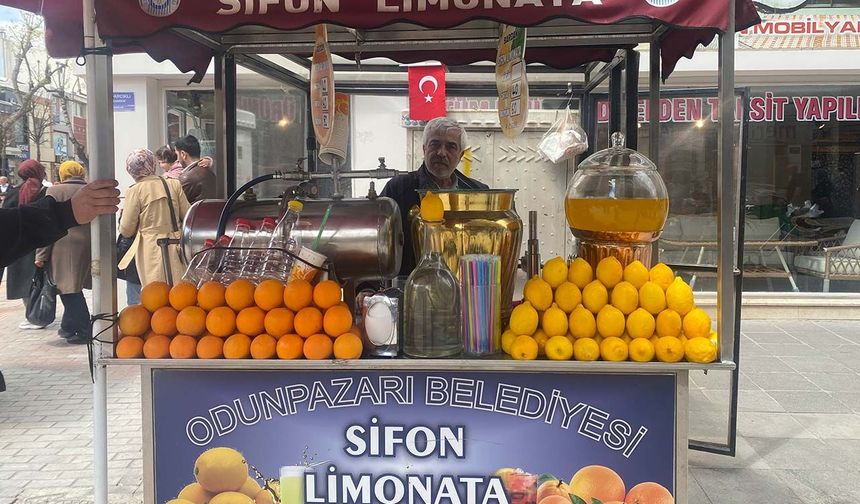 Eskişehir’in serinleten klasiği sifon limonataya yaz talebi artıyor