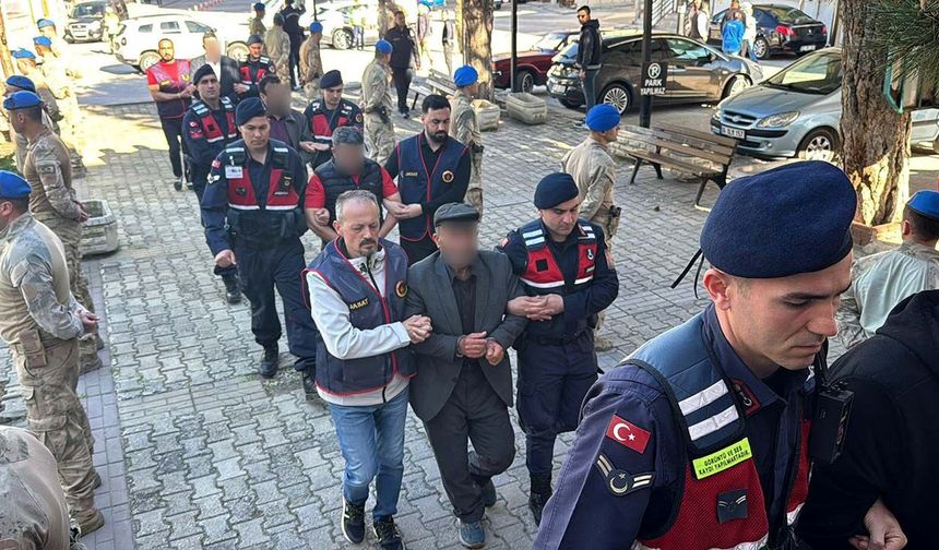 Eskişehir'de faili meçhul dosyayla ilgili 10 şüpheli adliyede