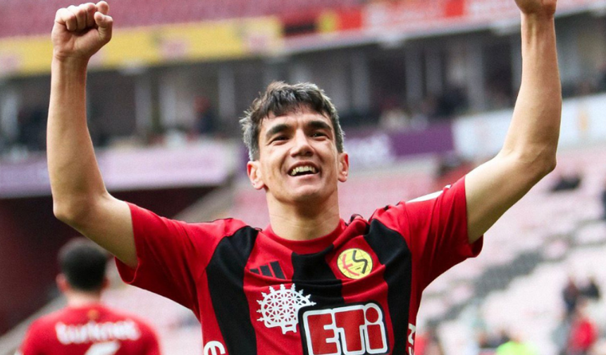 Eskişehirspor Akın Akman'la kazandı: Play-off rakibi belli oldu!