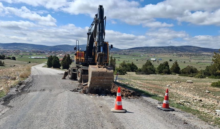 Eskişehir Büyükşehir kırsalda yol çalışmalarına hız verdi!