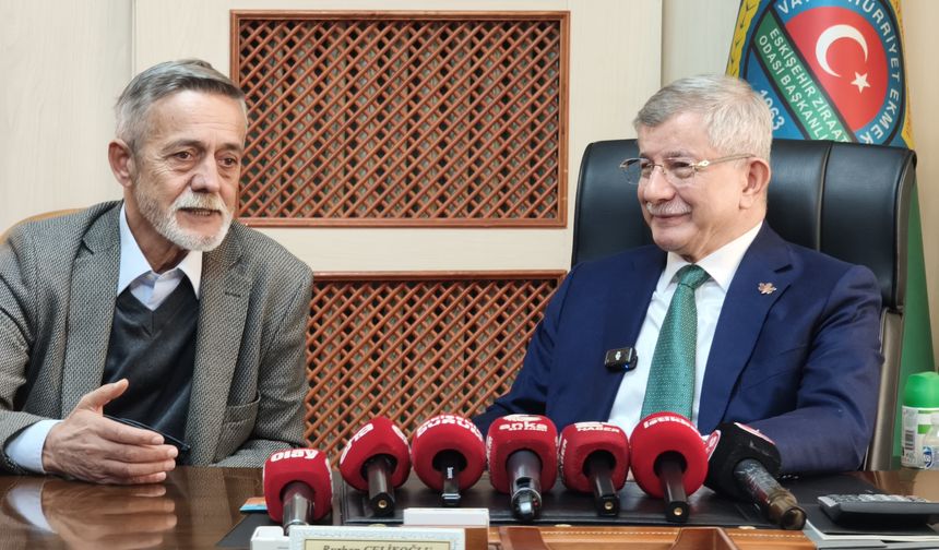 Ahmet Davutoğlu Eskişehir’de: Ziraat Odası'nı ziyaret etti!