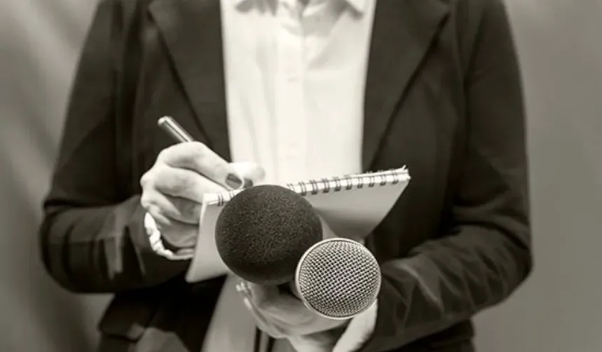 Özge Zaim yazdı: Yetkisiz yetkililer...