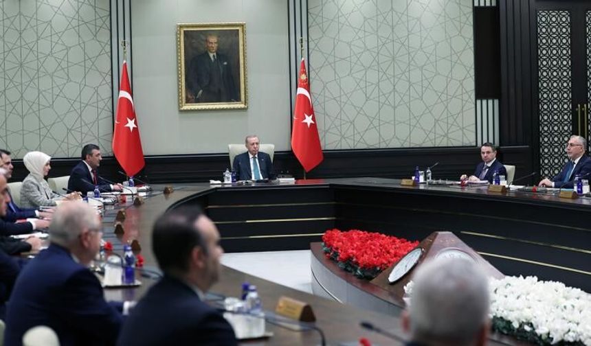 Kabine Beştepe’de toplanıyor: Orta Doğu, ekonomi ve terörle mücadele masada