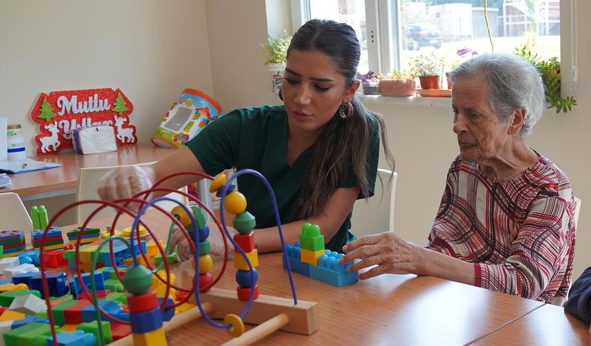 Başkan Ataç: “Sosyal belediyecilik, insanların en zor anında yanında olmaktır”