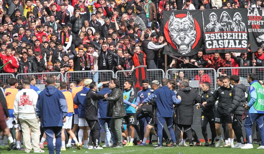 Çirkinleştikçe çirkinleştiler