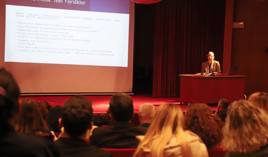 Eskişehir Büyükşehir Belediyesi'nden eğitim: Yazışmanın incelikleri anlatıldı!