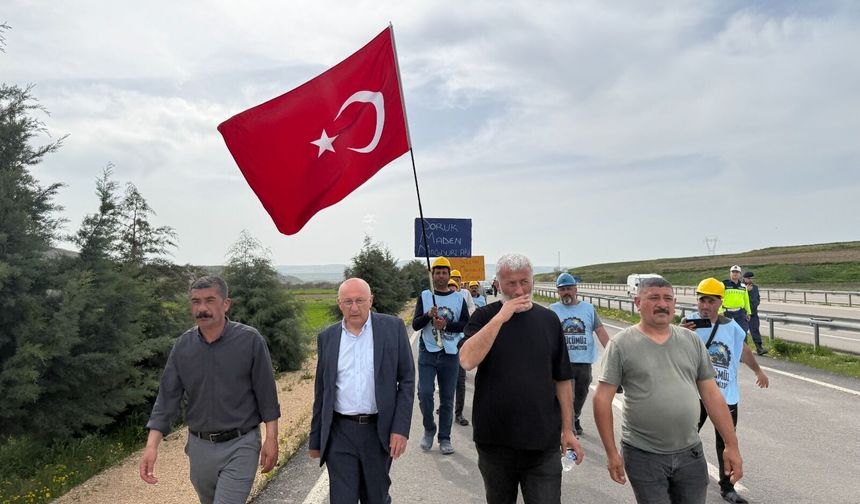 Çakırözer'den Eskişehirli işçilere destek: Seçim zamanı söz verenler şimdi nerede?