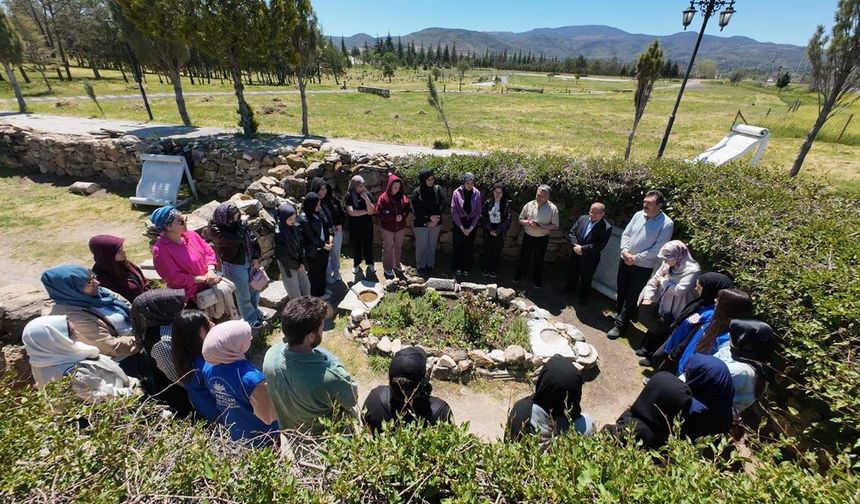 Yunus Kültür ve Sanat Haftası'nda Mihalıççık'ta 'Yunus'un Yolu' etkinliği