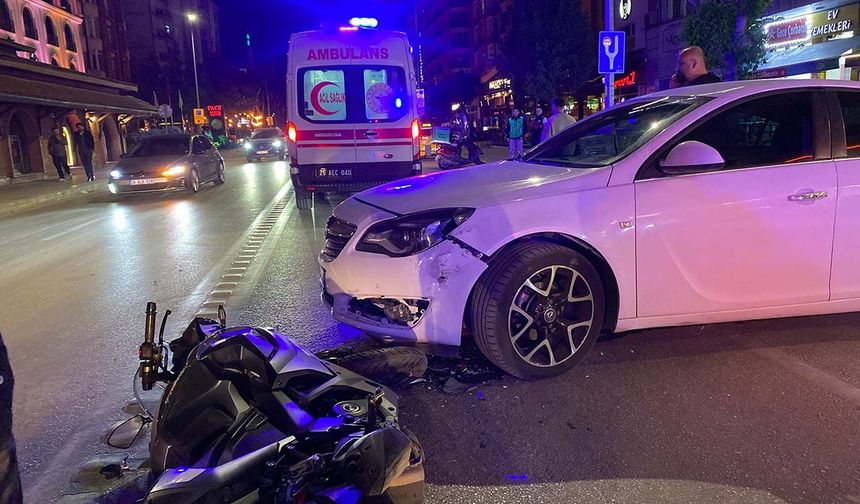 Eskişehir'de otomobil ile motosiklet çarpıştı: 1 yaralı