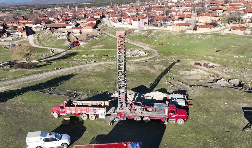 ESKİ’den kuraklığa karşı dev sondaj hamlesi: 4 ilçede yeni su kaynakları bulundu!