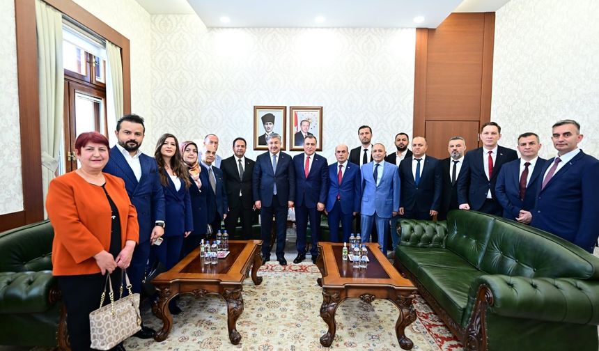 MHP Eskişehir İl yönetiminden Vali Erdinç Yılmaz’a ziyaret
