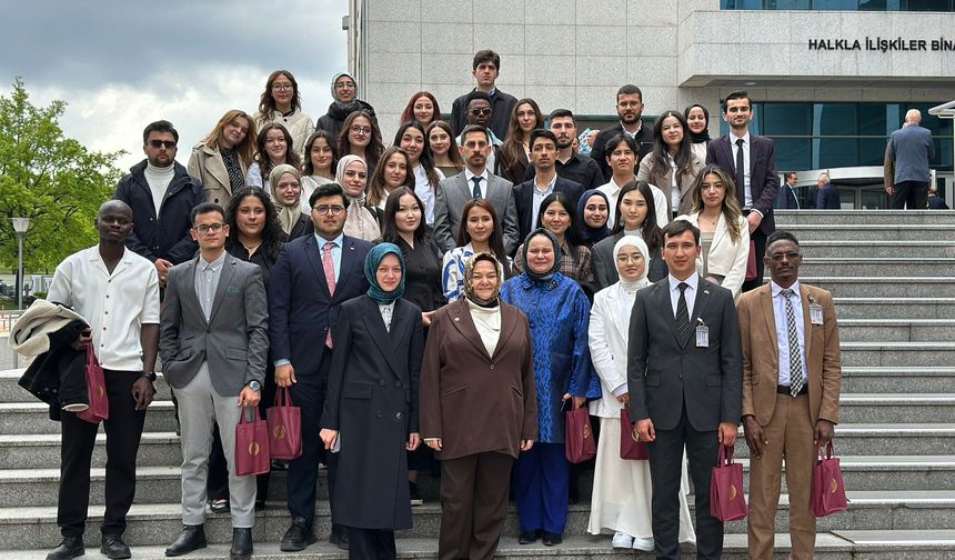 Milletvekili Gürcan, Akademi Anadolu öğrencilerini TBMM’de ağırladı