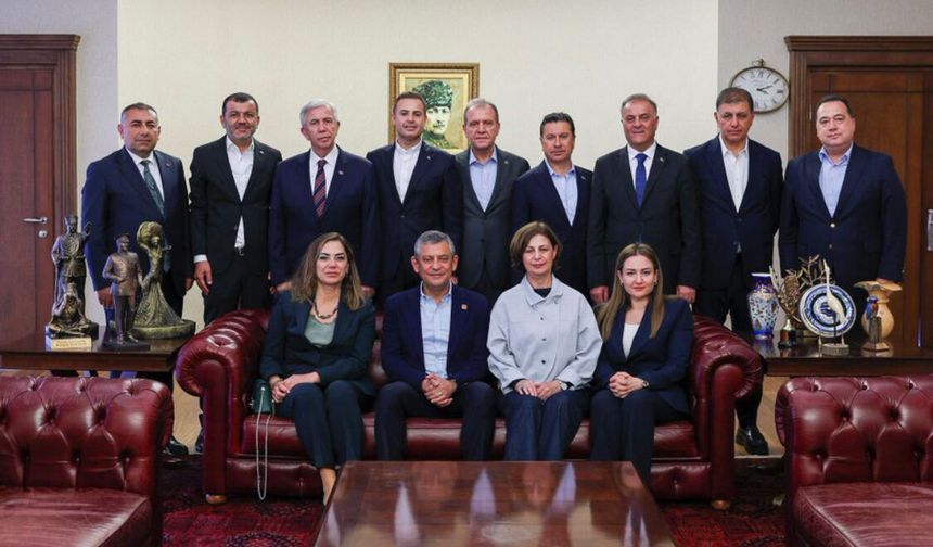 Başkan Ünlüce: Özgür Özel’in yanındayız