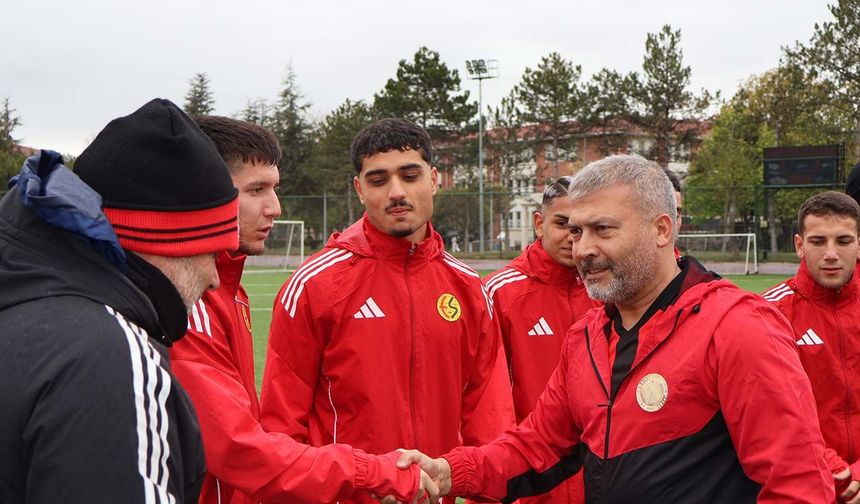 Anadolu Üniversitesi'nden Eskişehirspor’a tam destek
