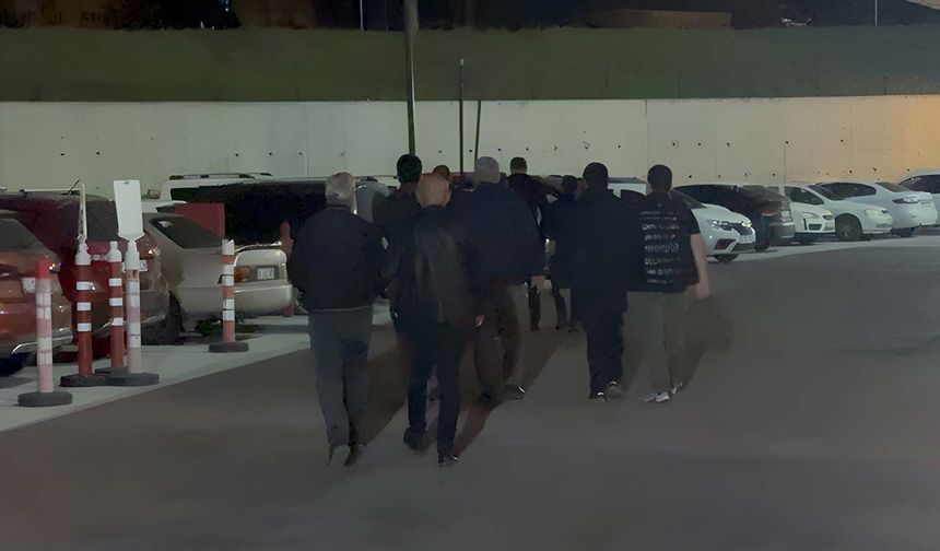 Tepebaşı operasyonunda gözaltındaki şüpheliler sağlık kontrolünden geçirildi