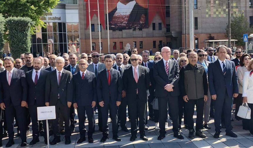 19 Mayıs Atatürk’ü Anma, Gençlik ve Spor Bayramı Eskişehir’de coşkuyla kutlandı