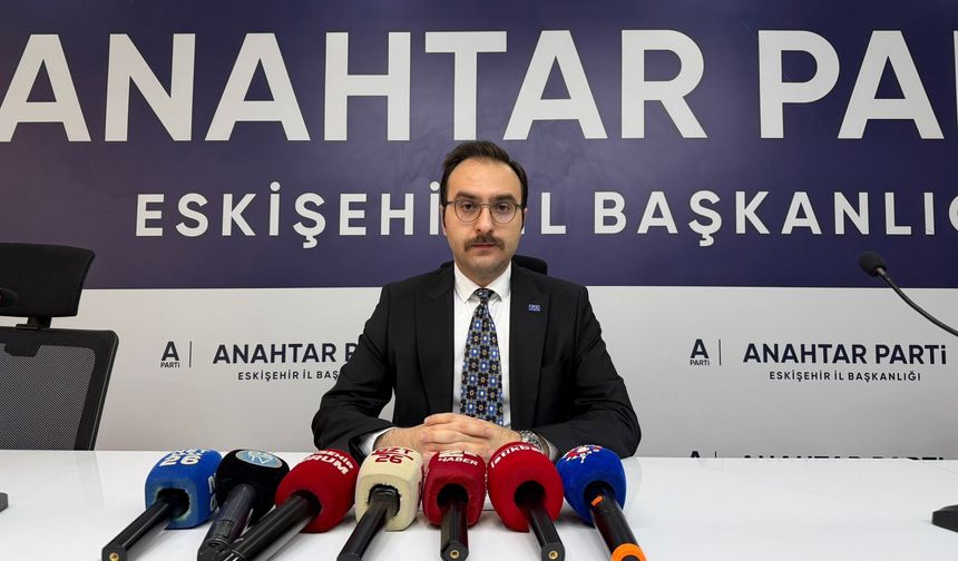 Anahtar Parti’den TAKBİS tepkisi: “Vatandaş kendi tapulu malı için mücadele veriyor”