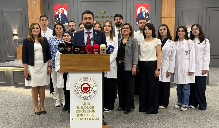 Eskişehir'de eczacılardan kritik uyarı: “İlaca erişim yapısal sorun haline geldi”