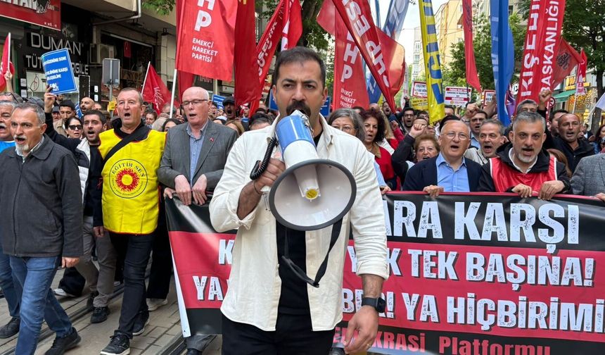 Eskişehir’de “Yargı Darbesine Geçit Vermeyeceğiz” Yürüyüşü
