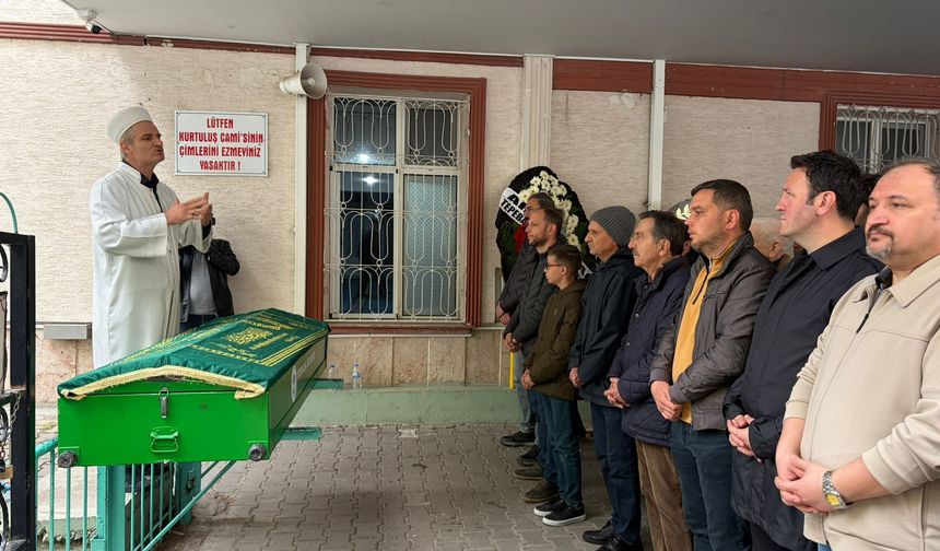 Gazeteci Mert Ergenç’in babası Mehmet Ergenç son yolculuğuna uğurlandı
