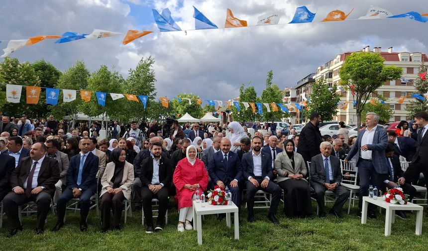 AK Parti Eskişehir Teşkilatı Geleneksel Bayramlaşma programında buluştu