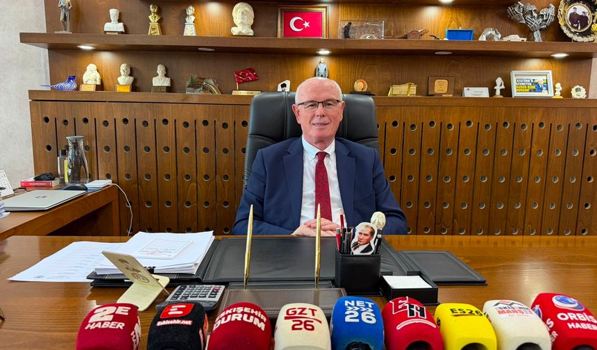 Kazım Kurt’tan Talat Yalaz’a destek: “Siyasi yasakla siyasetçileri korkutmaya çalışıyorlar”
