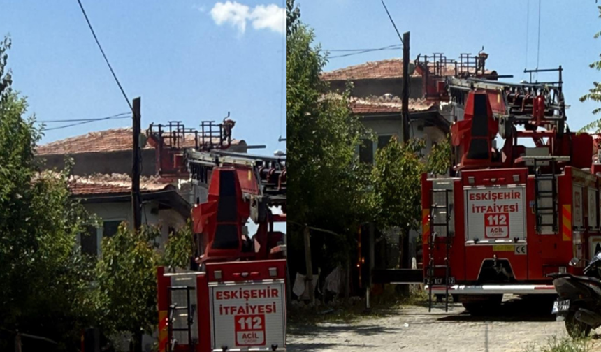 Sivrihisar’da çocuğun ateşle oynaması yangına neden oldu